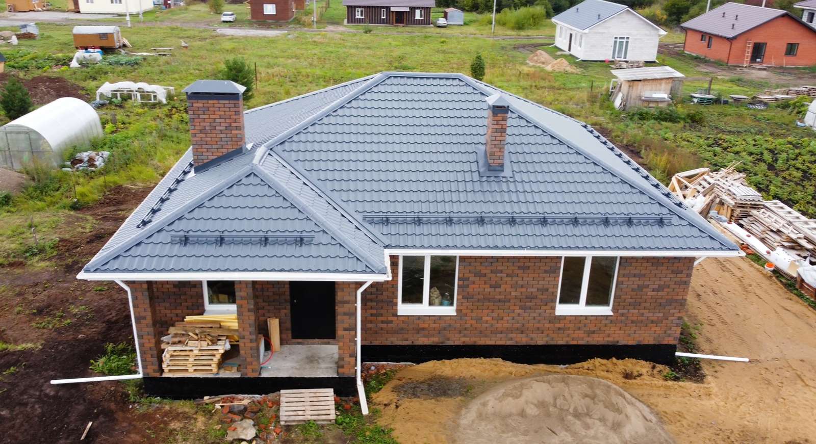 Одноэтажный дом из газобетонных блока площадью 110 метров